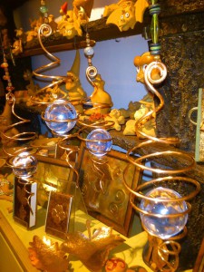 Bottega Artigiana - Artigianato, gioielli in rame, libreria, minerali, incensi, tarocchi.....